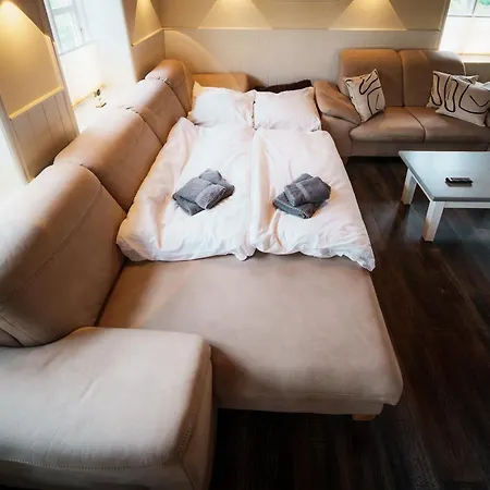 Charmantes Reetdachhaus Mit Sauna * Niebüll