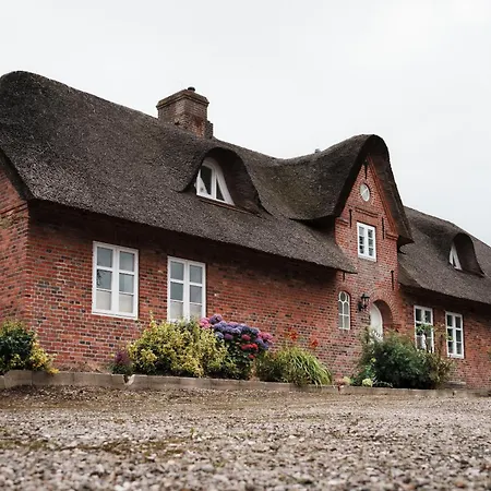 شقة Charmantes Reetdachhaus Mit Sauna