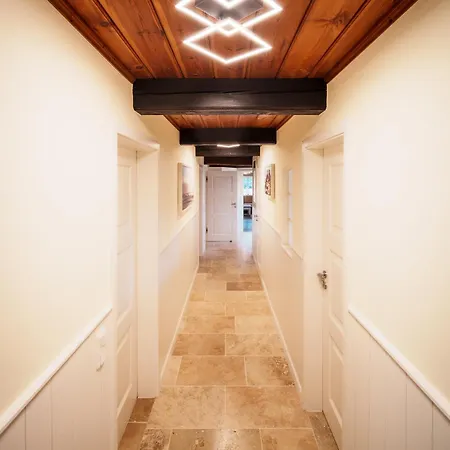 Charmantes Reetdachhaus Mit Sauna