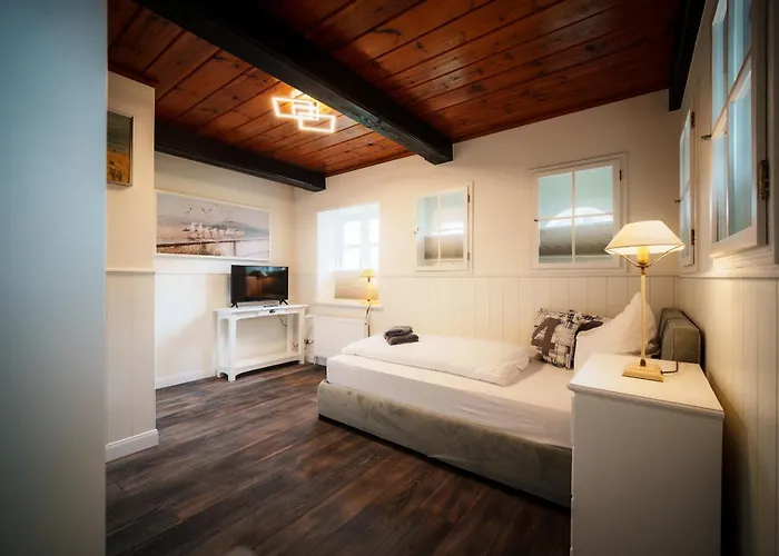 Charmantes Reetdachhaus Mit Sauna